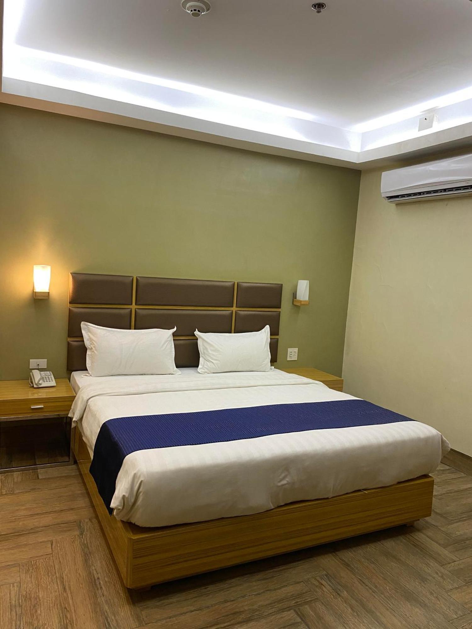 Sun Star Grand Hotel Manila Luaran gambar