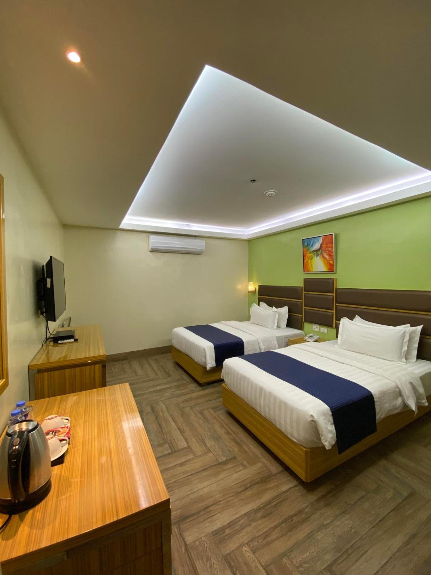Sun Star Grand Hotel Manila Luaran gambar